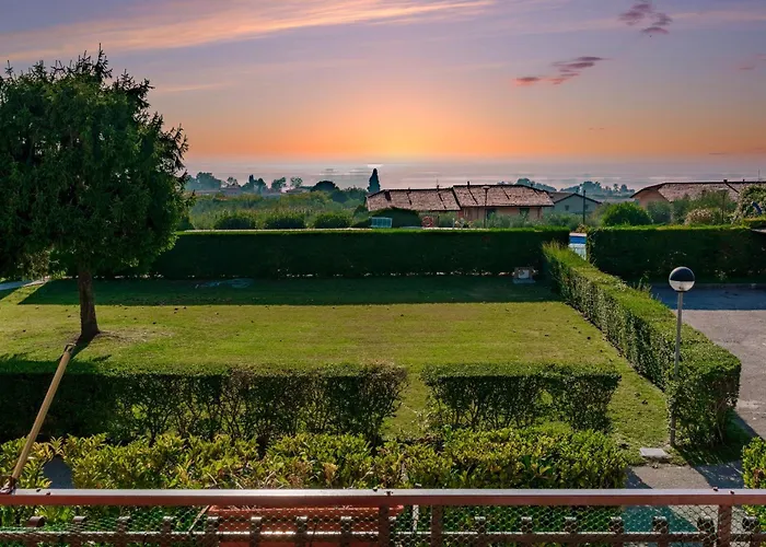 Sunset - Regarda Travel Bardolino